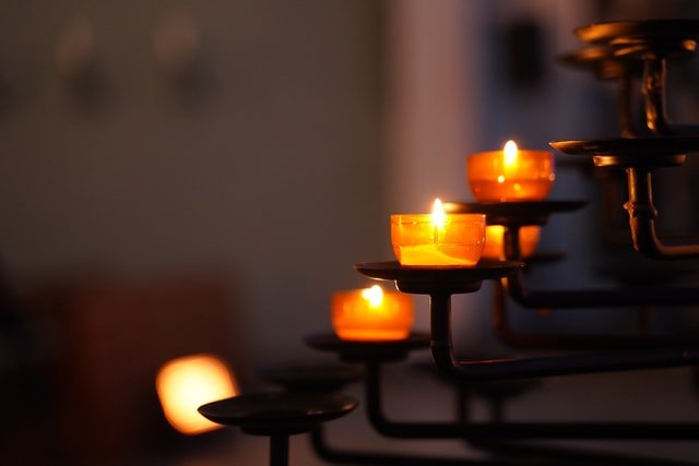 The Ultimate Guide To Church Candles & Votive Candle Holders - Hayes & Finch